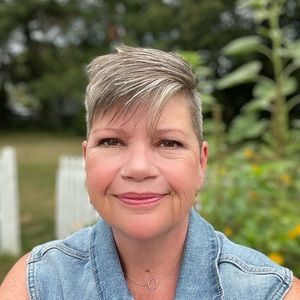 Meet your Posher, Pamela